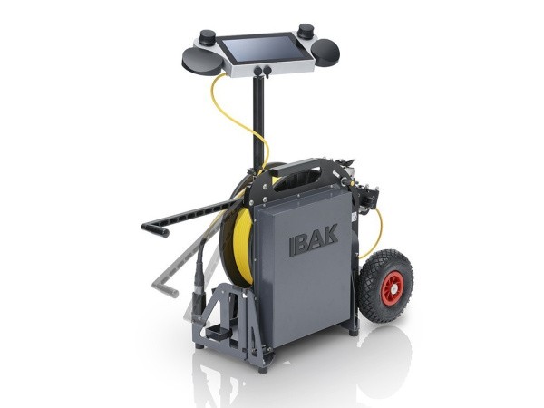 Кабельный барабан KT156 с постом управления BP100 Кабельный барабан KT156 с постом управления BP100