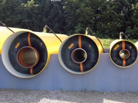 Пневматическое заглушающее перекрытие LAMPE тип 600-1200, серия 2000 под обводную трубу 400 мм. Пневматическое заглушающее перекрытие LAMPE тип 600-1200, серия 2000 под обводную трубу 400 мм.